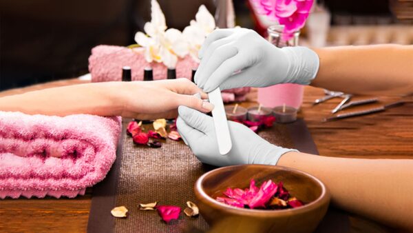 De-Tan Manicure